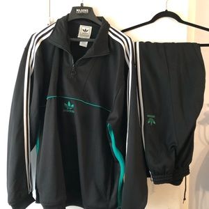 Adidas sweatsuit